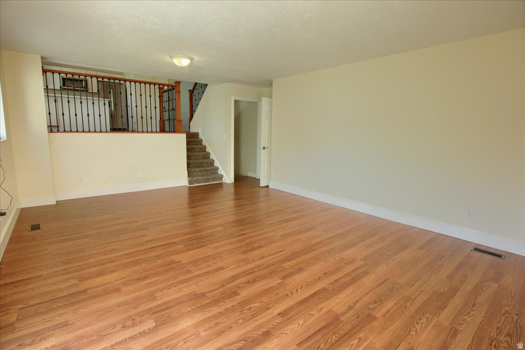 2979 W 4275 S Roy, UT 84067