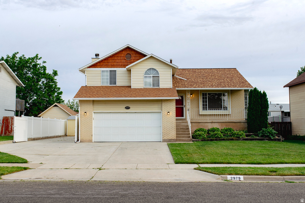 2979 W 4275 S Roy, UT 84067