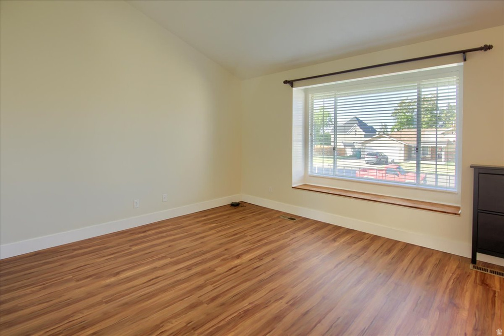 2979 W 4275 S Roy, UT 84067