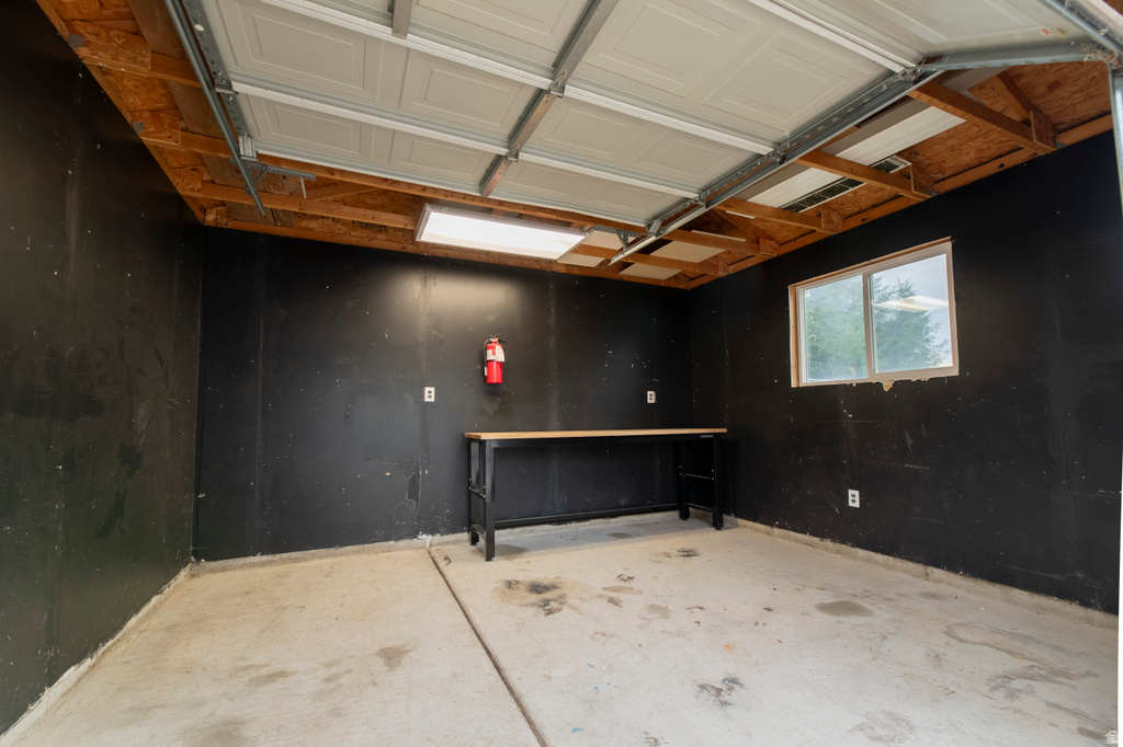 2979 W 4275 S Roy, UT 84067