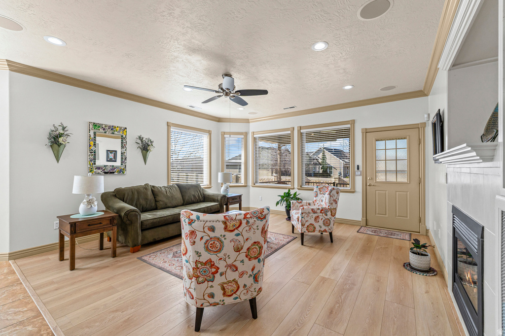 3239 N 620 E Lehi, UT 84043