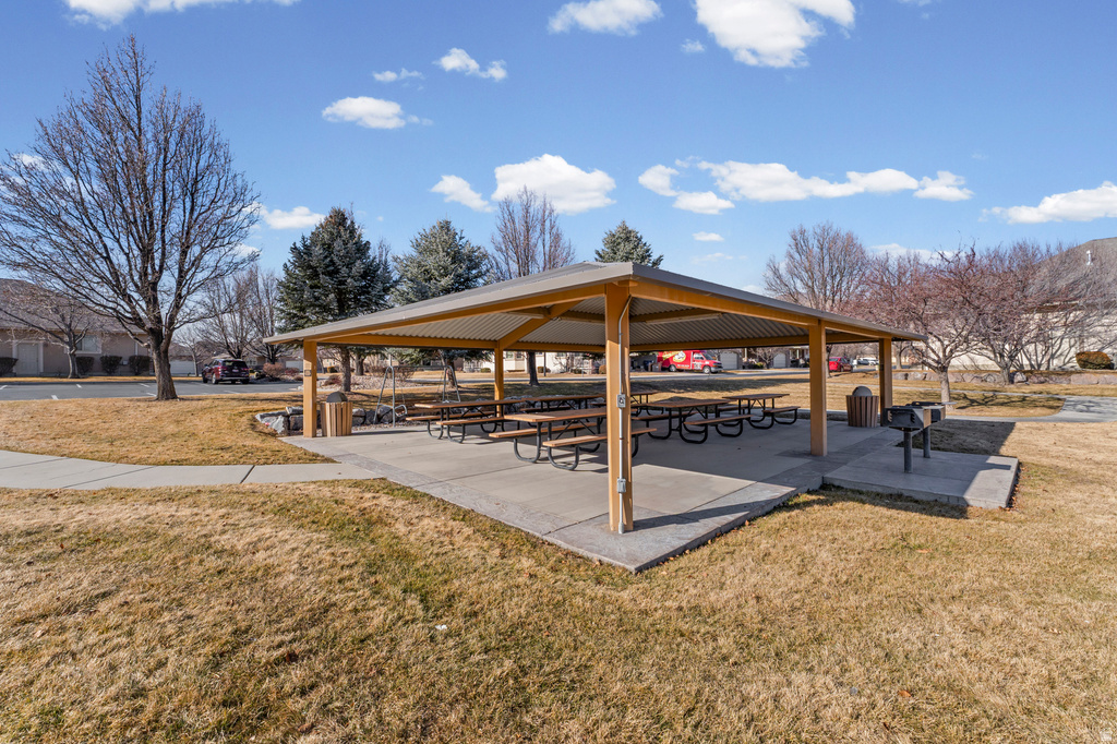 3239 N 620 E Lehi, UT 84043