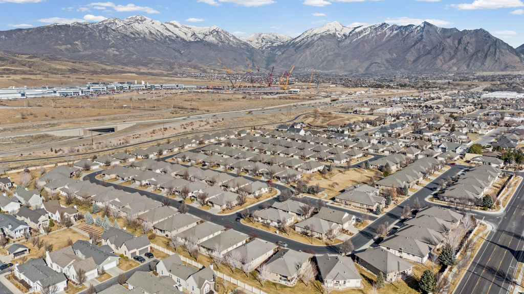 3239 N 620 E Lehi, UT 84043