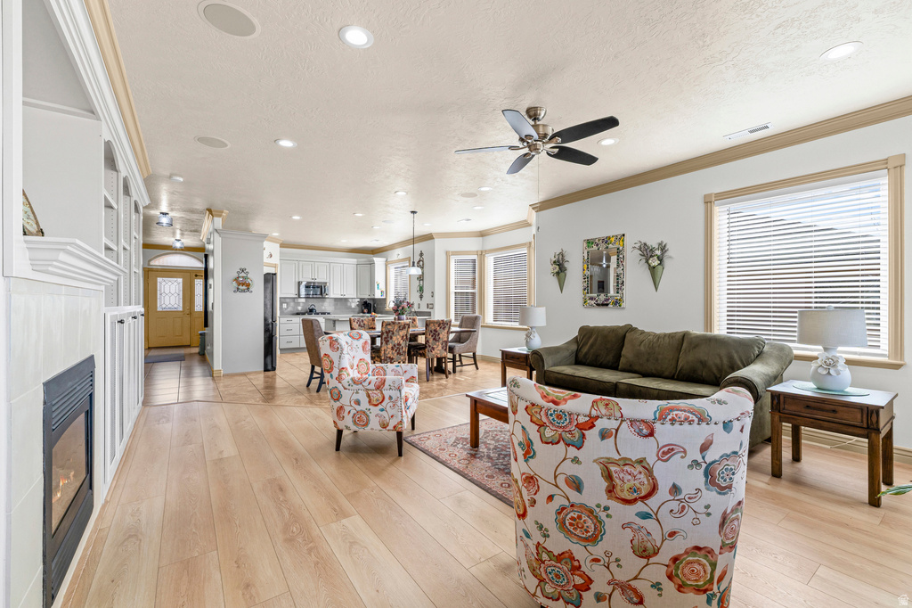 3239 N 620 E Lehi, UT 84043