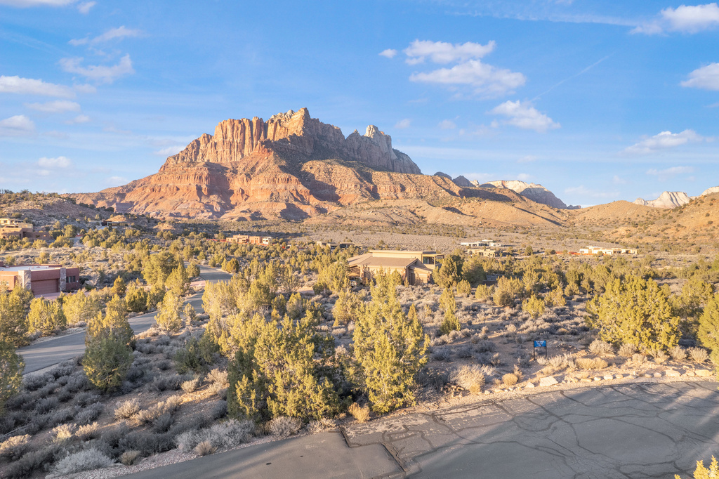 3008  NAVAJO WAY Springdale, UT 84767