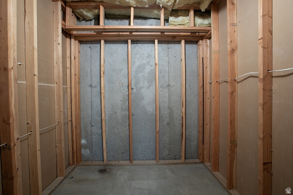 6981 S HOLLOW WAY #216 West Jordan, UT 84084