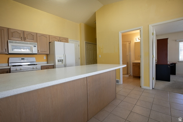 6981 S HOLLOW WAY #216 West Jordan, UT 84084