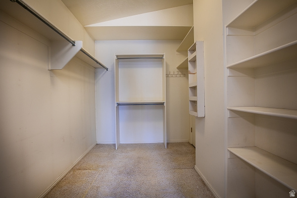 6981 S HOLLOW WAY #216 West Jordan, UT 84084