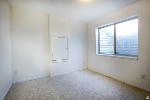 6981 S HOLLOW WAY #216 West Jordan, UT 84084