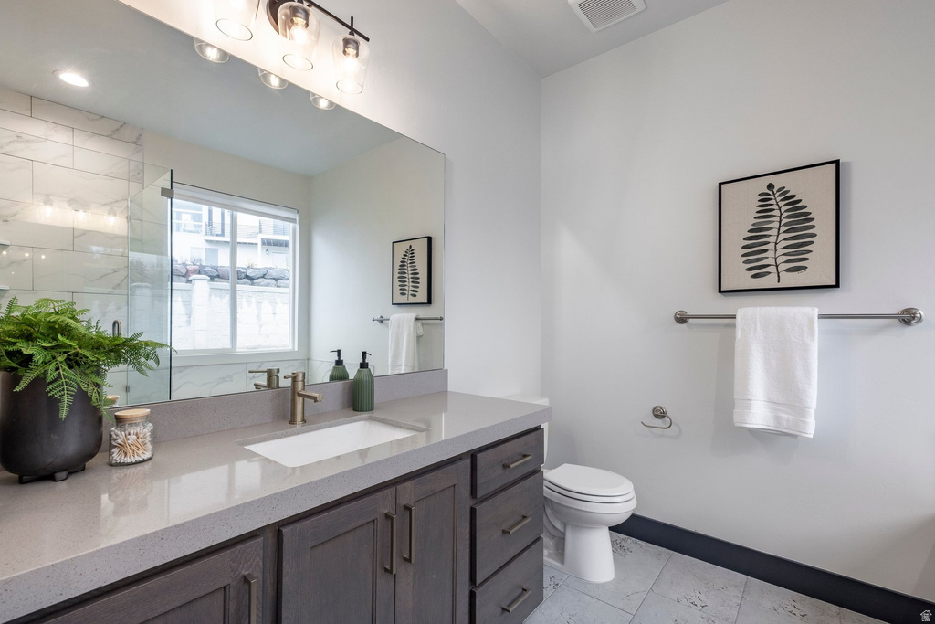 594 E SPRUCE GLEN RD Murray, UT 84107