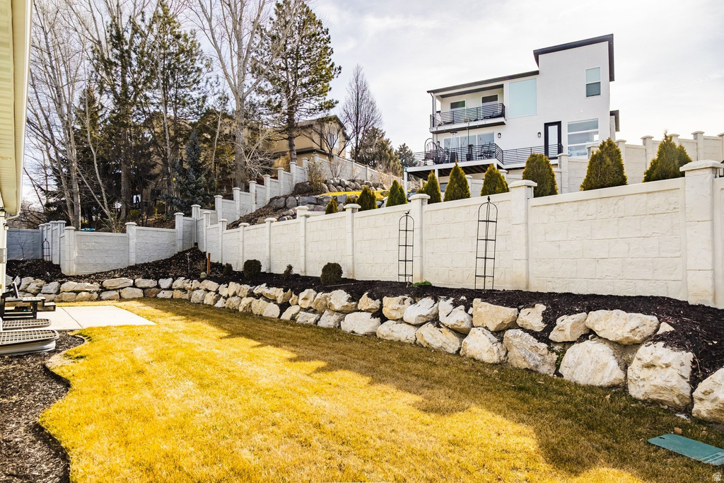 594 E SPRUCE GLEN RD Murray, UT 84107