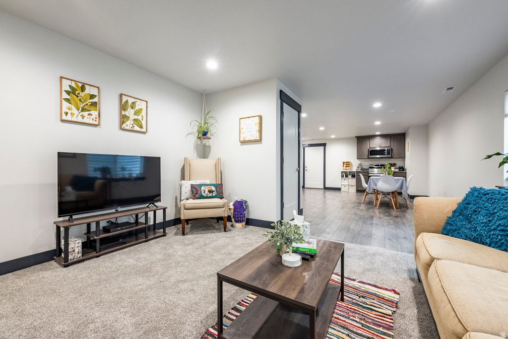 594 E SPRUCE GLEN RD Murray, UT 84107