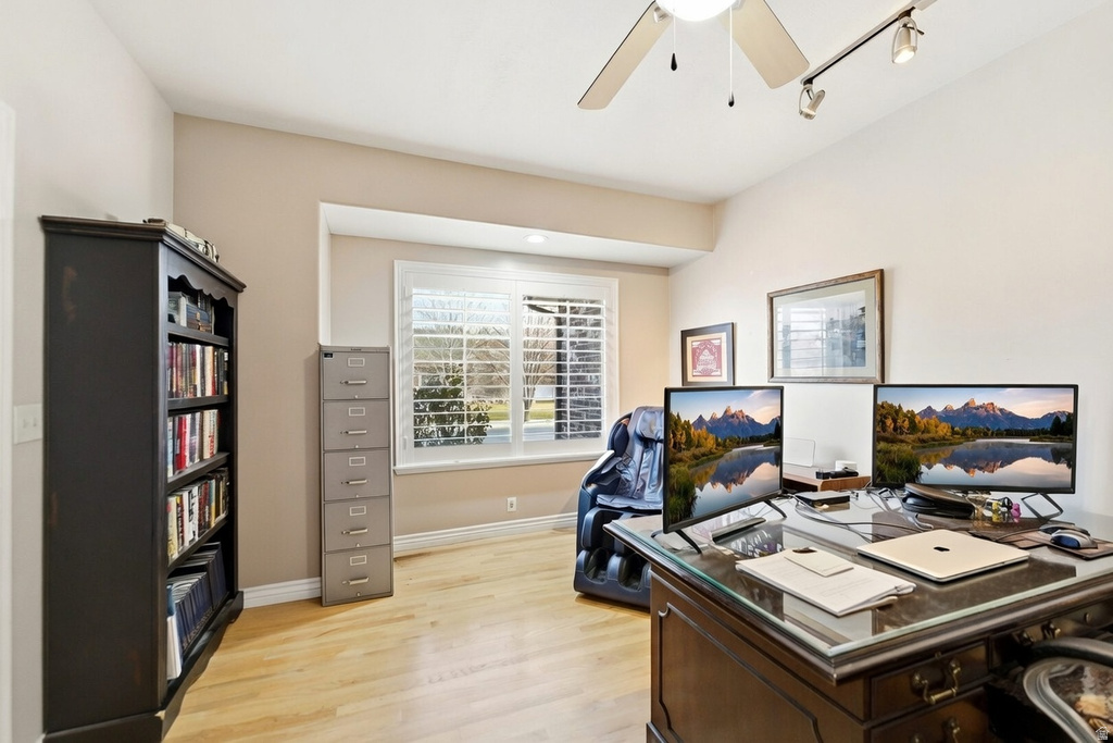 10938 S LUCAS LN South Jordan, UT 84095