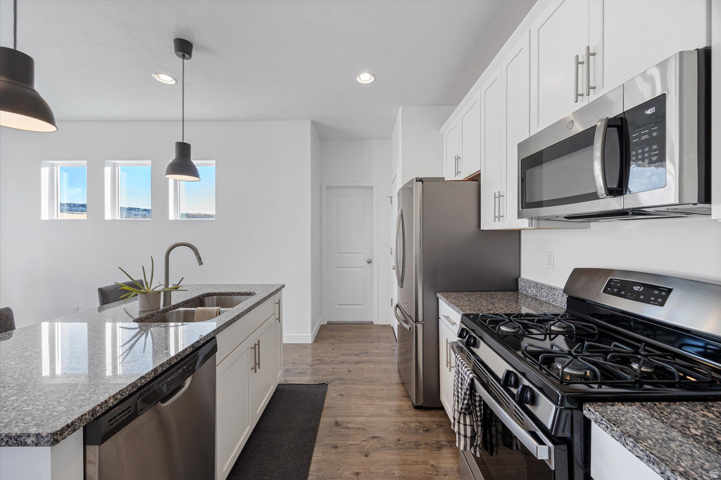 15313 S REINS WAY Bluffdale, UT 84065