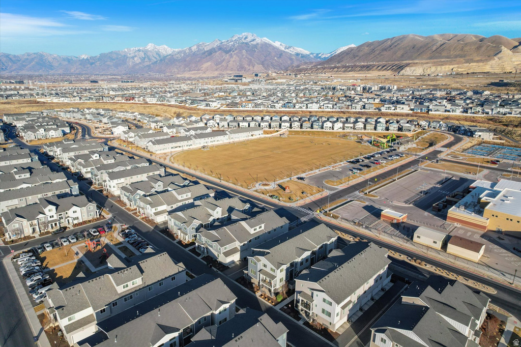 15313 S REINS WAY Bluffdale, UT 84065