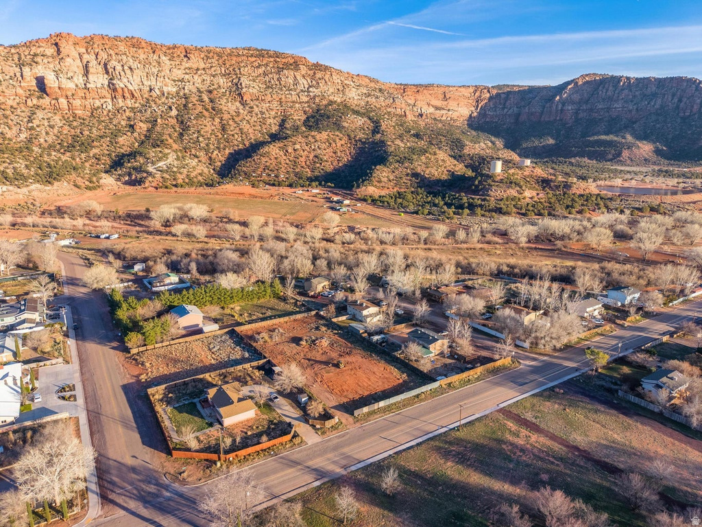 760 N HILDALE ST Hildale, UT 84784
