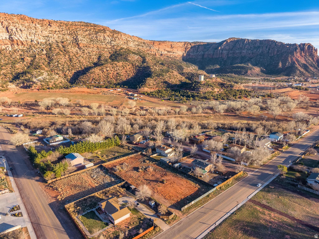 760 N HILDALE ST Hildale, UT 84784