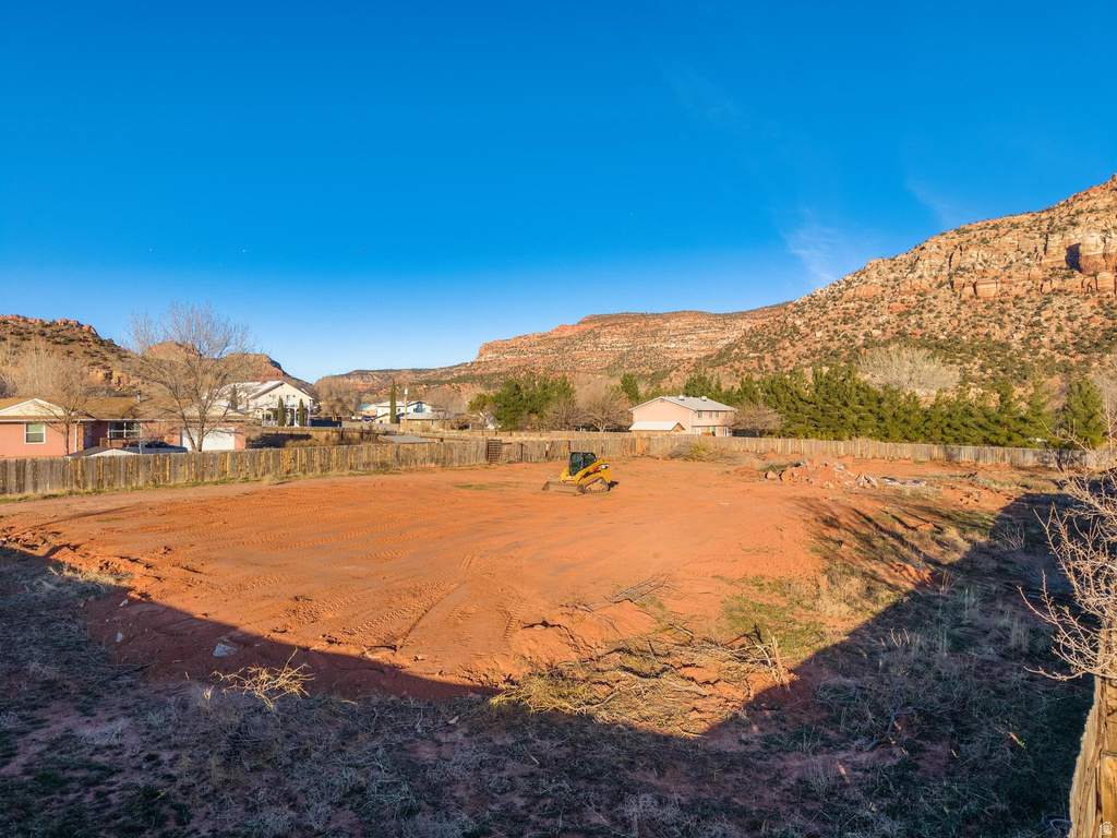 760 N HILDALE ST Hildale, UT 84784
