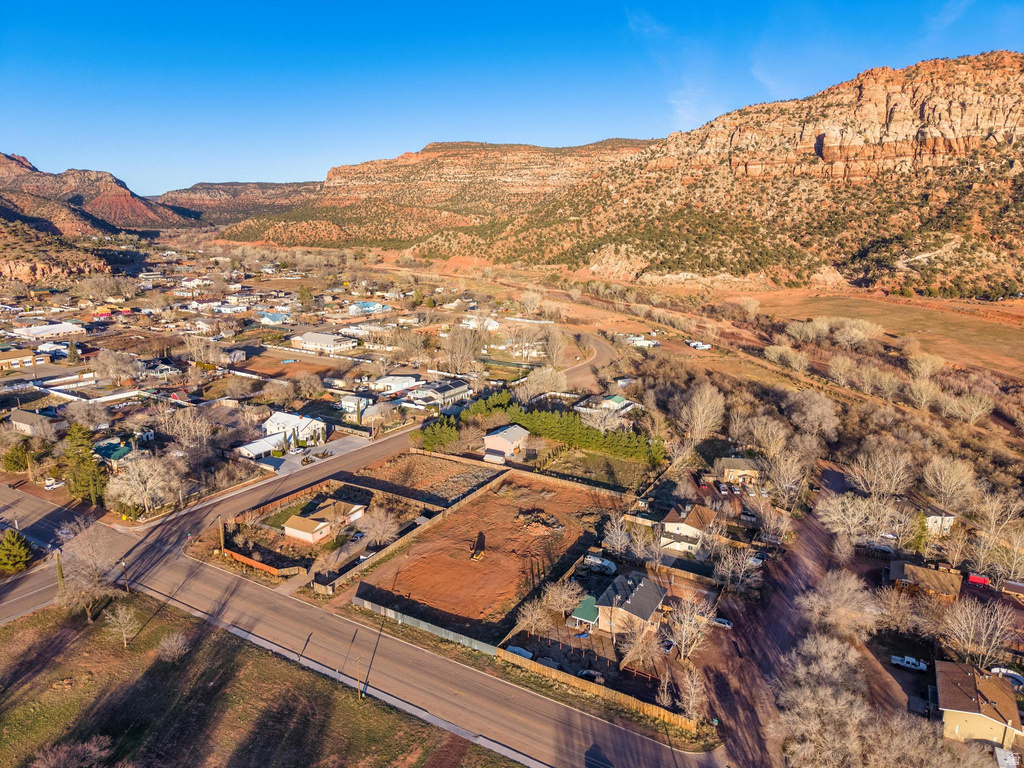 760 N HILDALE ST Hildale, UT 84784