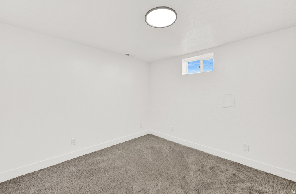 2105 W 5700 S Roy, UT 84067