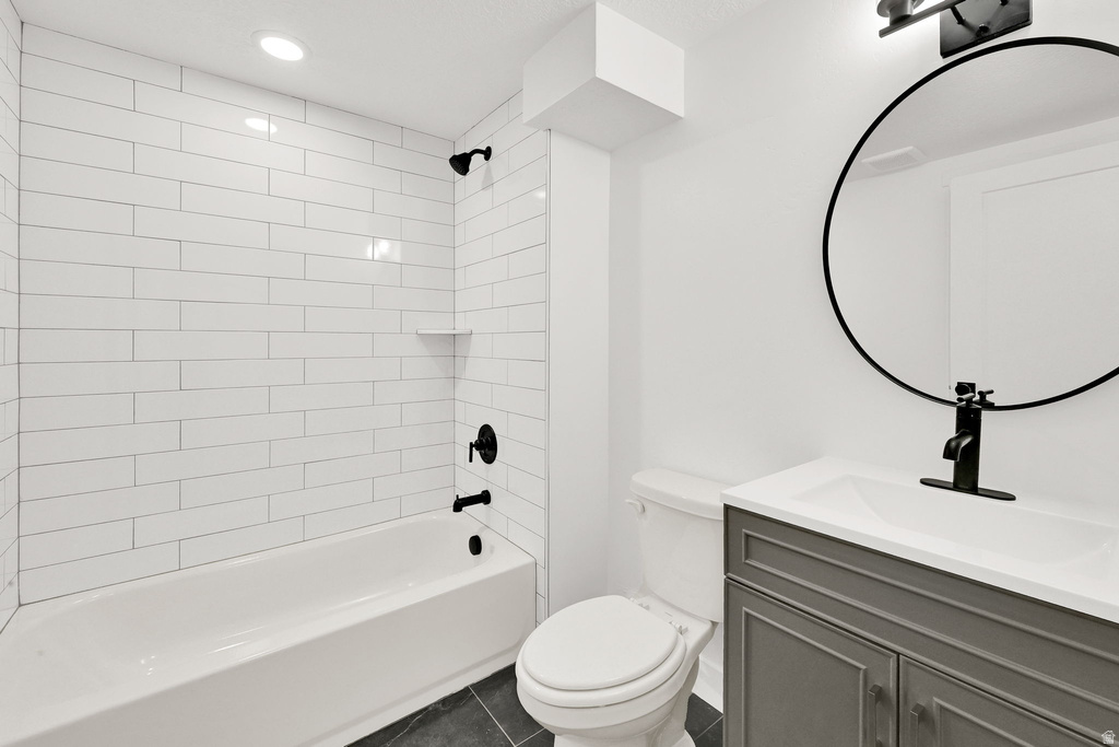 2105 W 5700 S Roy, UT 84067