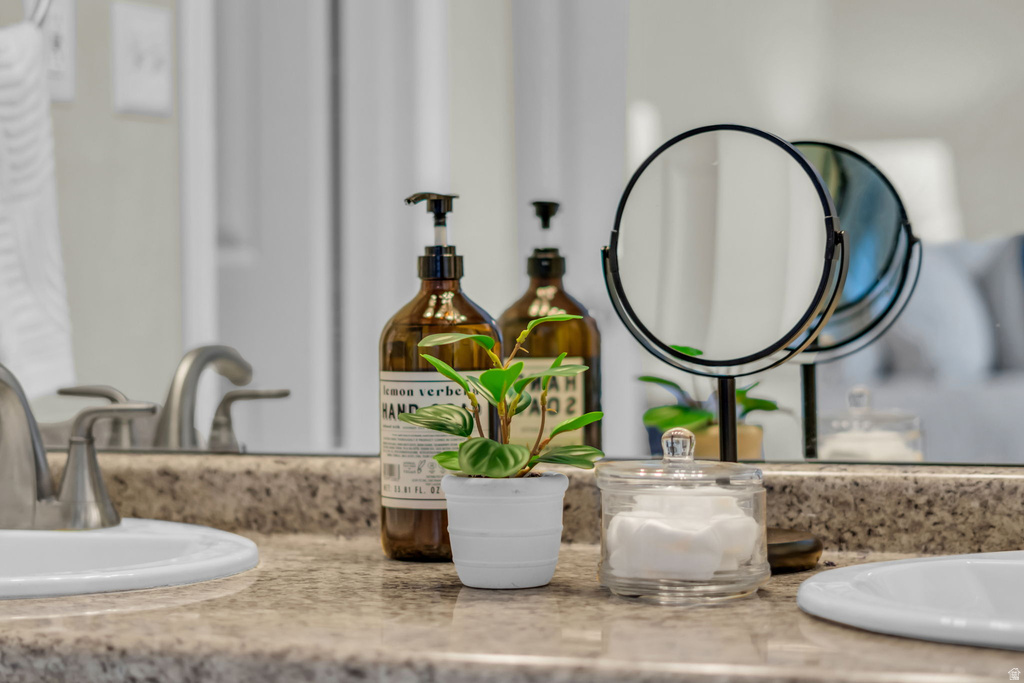 6993 S 1620 E Cottonwood Heights, UT 84121