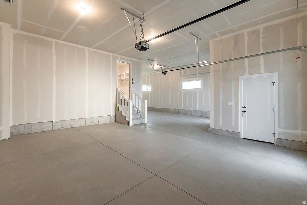 581 W SUMMERHILL LN Centerville, UT 84014