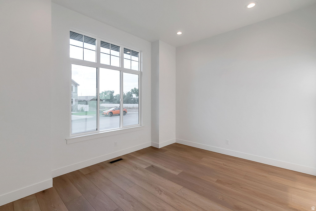 581 W SUMMERHILL LN Centerville, UT 84014