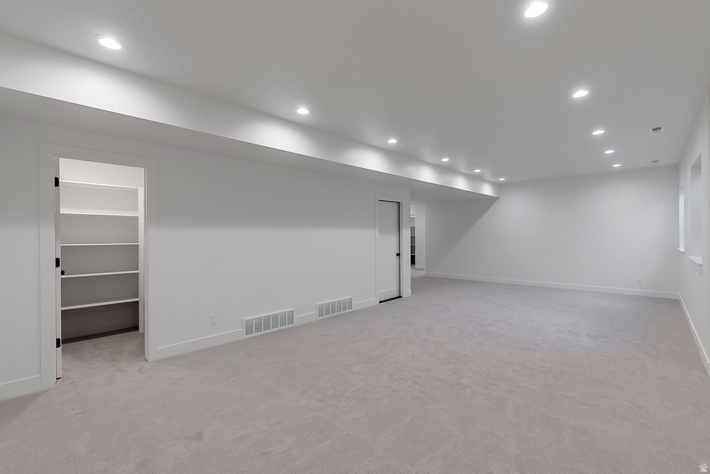 581 W SUMMERHILL LN Centerville, UT 84014