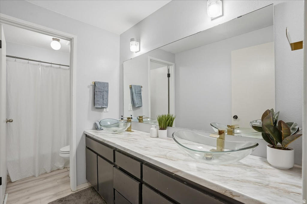 4216 S SOLITUDE RDG #C Taylorsville, UT 84129