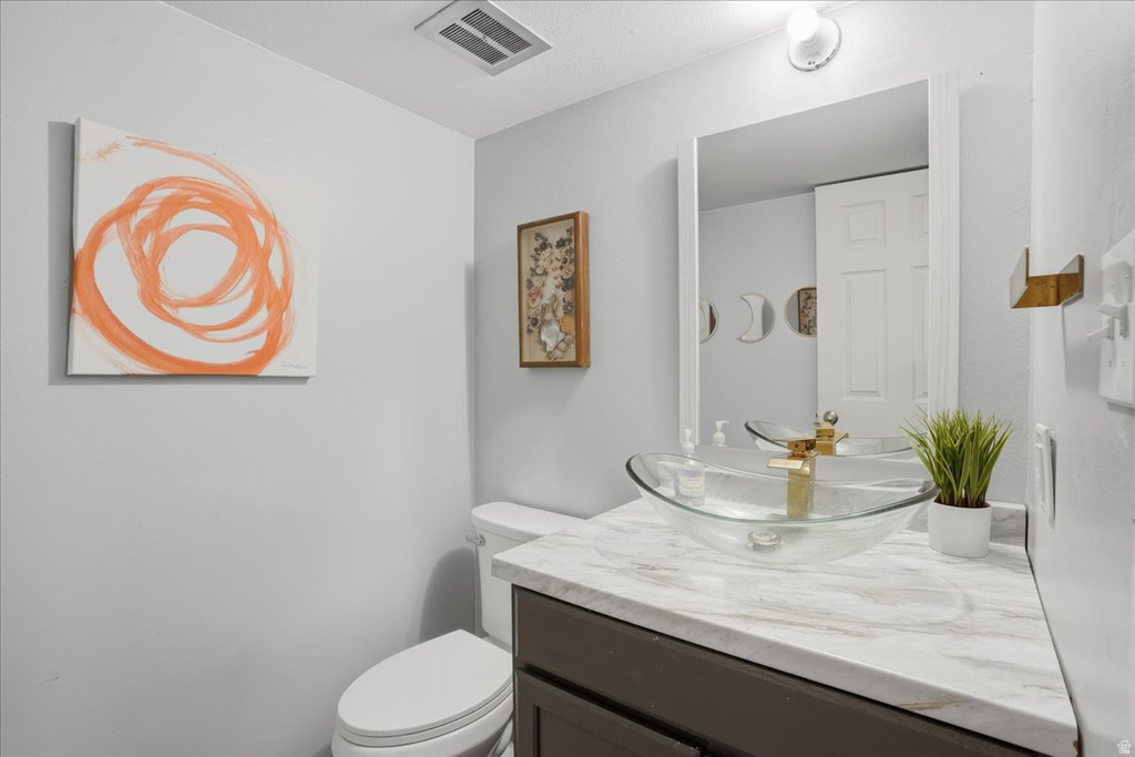 4216 S SOLITUDE RDG #C Taylorsville, UT 84129