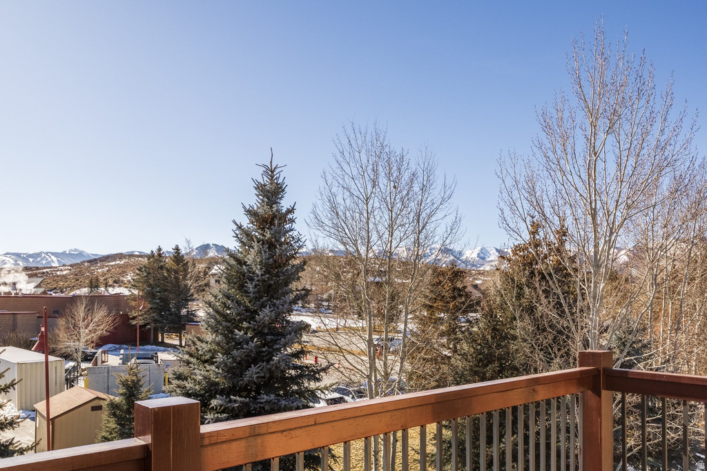 5880 TRAILSIDE LOOP Park City, UT 84098
