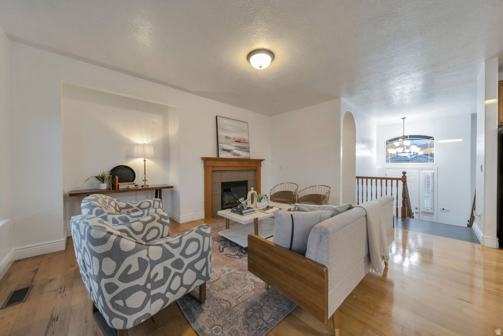 970 W FOX HOLLOW DR North Salt Lake, UT 84054