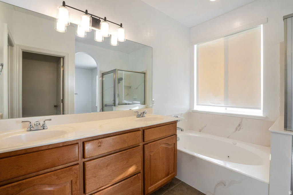 970 W FOX HOLLOW DR North Salt Lake, UT 84054