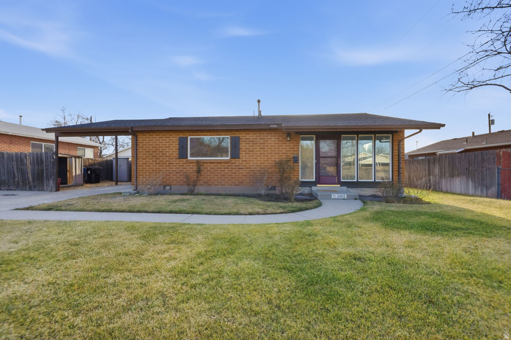 1062 E DIAMOND WAY Sandy, UT 84094