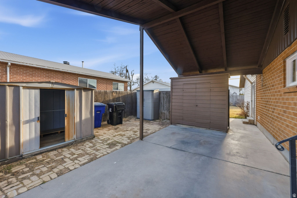 1062 E DIAMOND WAY Sandy, UT 84094