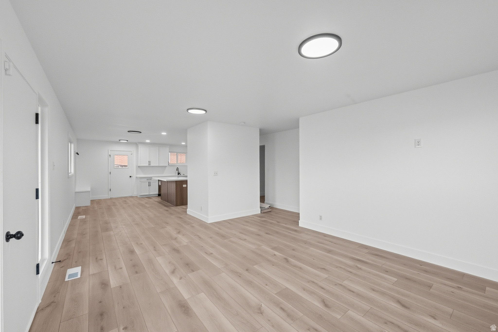 1062 E DIAMOND WAY Sandy, UT 84094