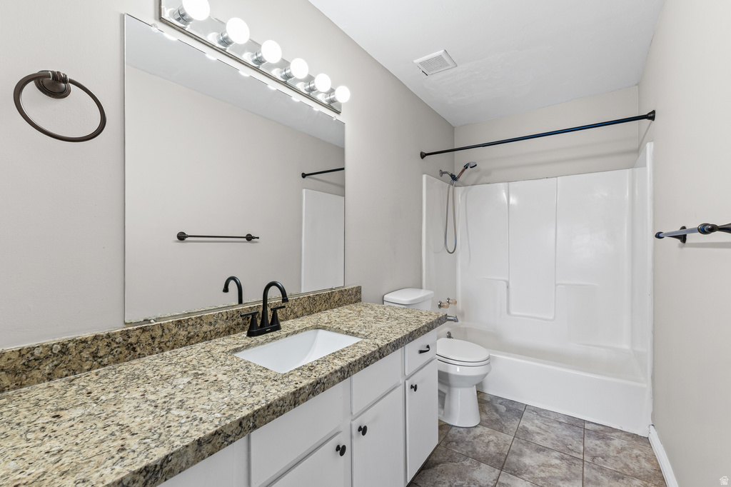 6163 S 1300 E #J Murray, UT 84121