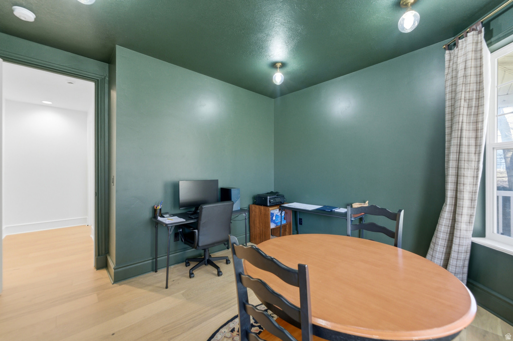 6770 W 400 S Mendon, UT 84325