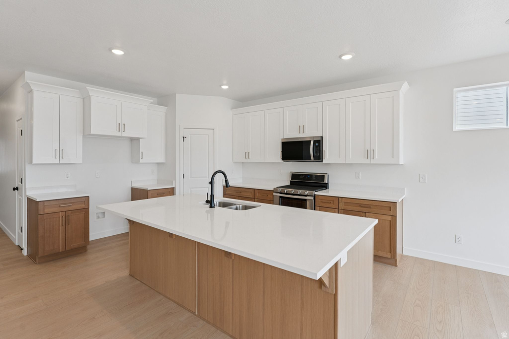 938 W MOTOR VU DR #208 Riverdale, UT 84405