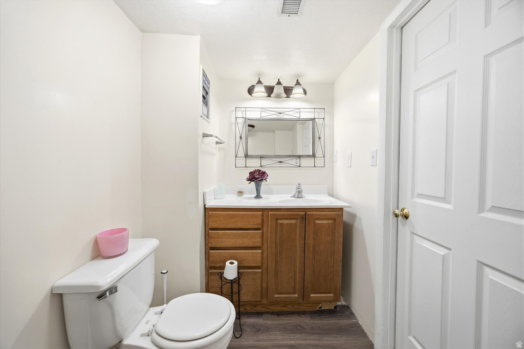 793 E ORCHARD DR Pleasant Grove, UT 84062