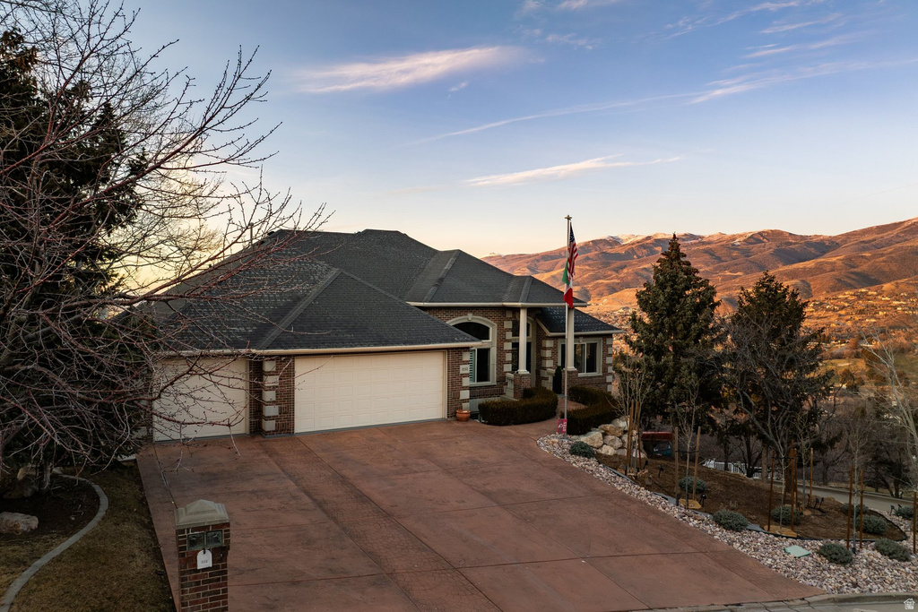 3252 SUNSET HOLLOW DR Bountiful, UT 84010