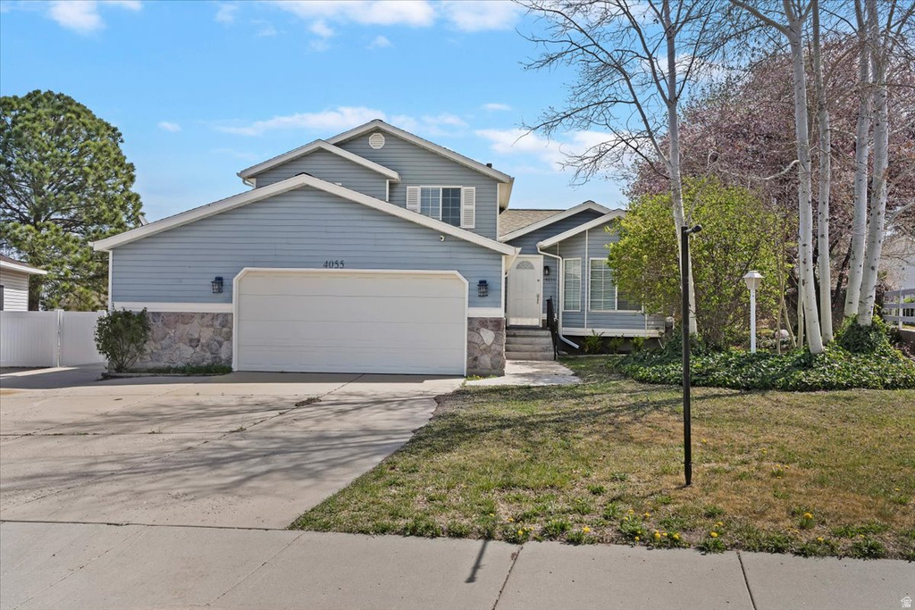 4055 S 6820 W West Valley City, UT 84128