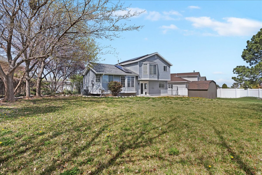 4055 S 6820 W West Valley City, UT 84128