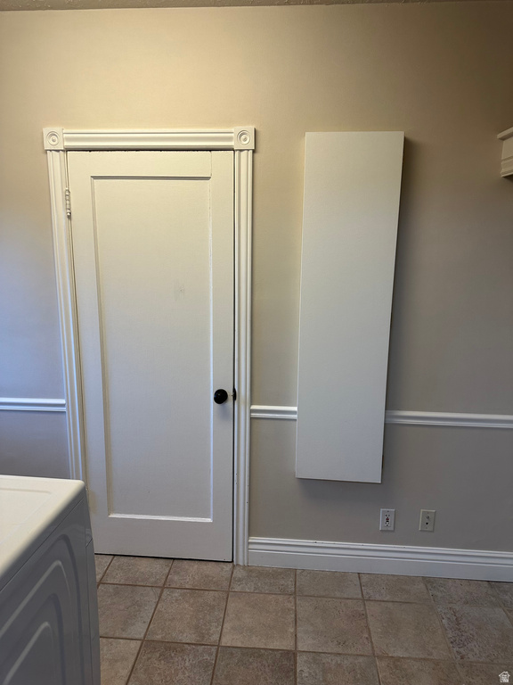 571 E BEN LOMOND AVE South Ogden, UT 84403