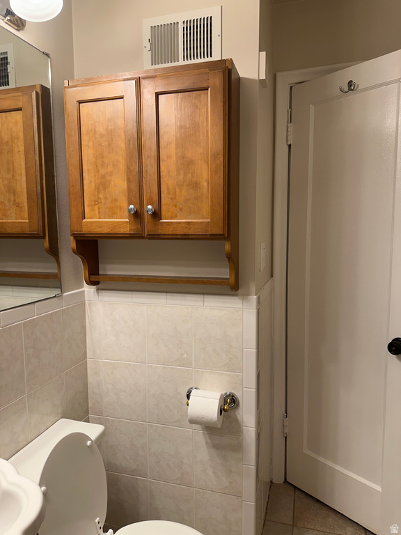 571 E BEN LOMOND AVE South Ogden, UT 84403