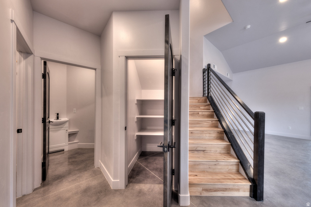 671 PALISADE DR Moab, UT 84532