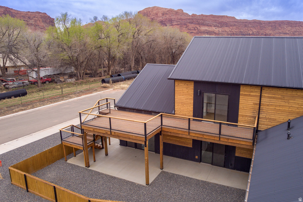 671 PALISADE DR Moab, UT 84532