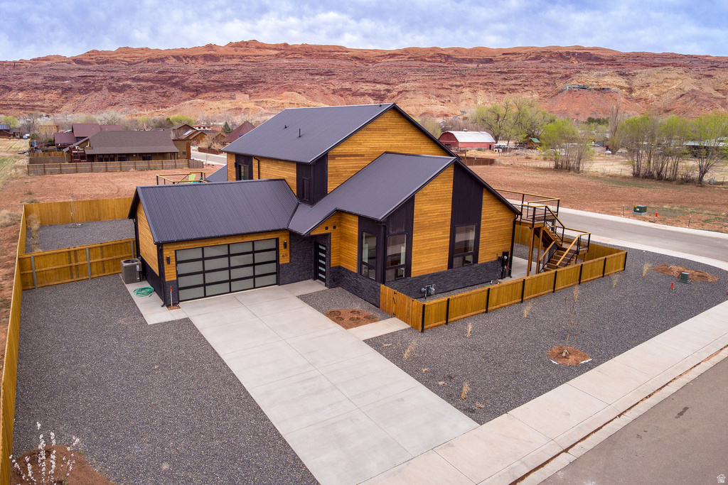 671 PALISADE DR Moab, UT 84532