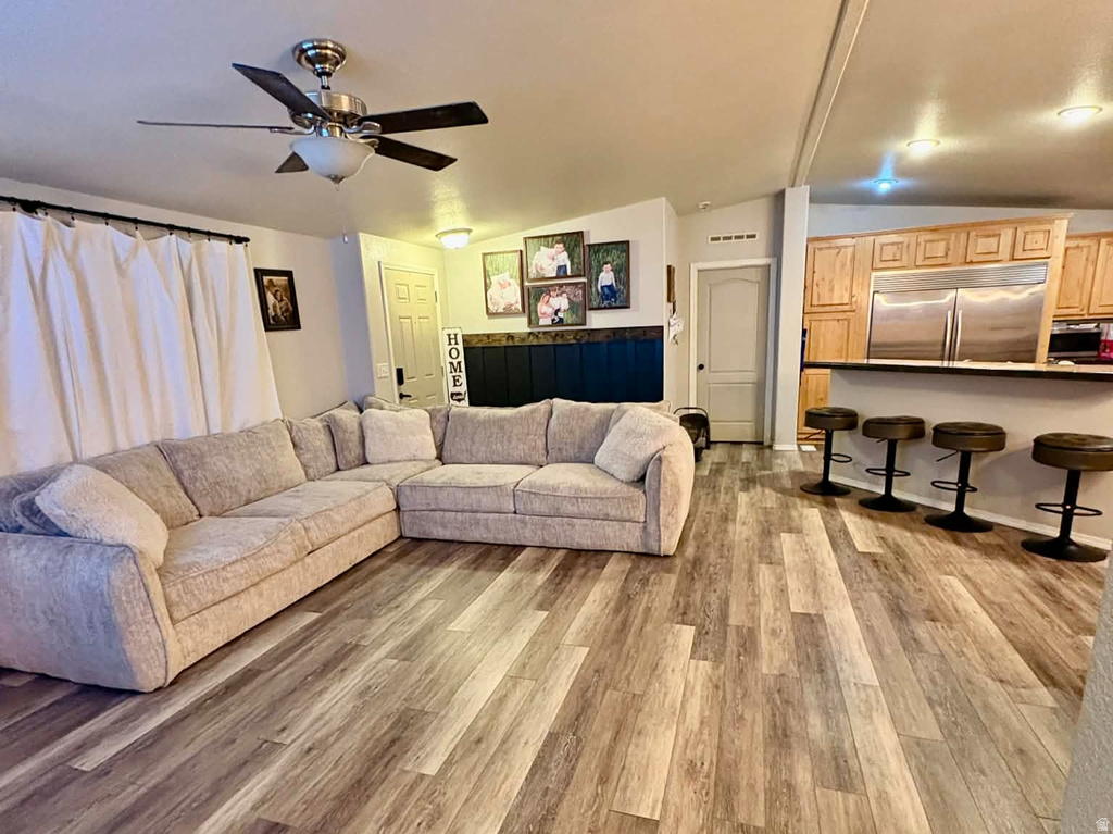 291 W CENTER Hinckley, UT 84635